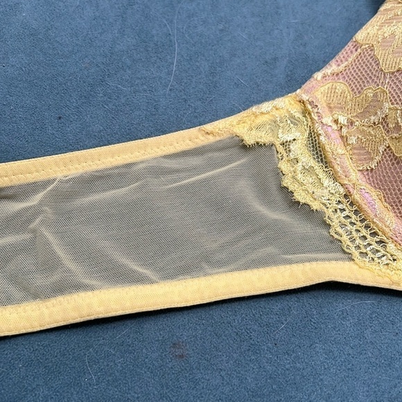 Victoria's Secret Body By Victoria Lined Demi Double Buste Bra size 34B - Picture 6 of 9